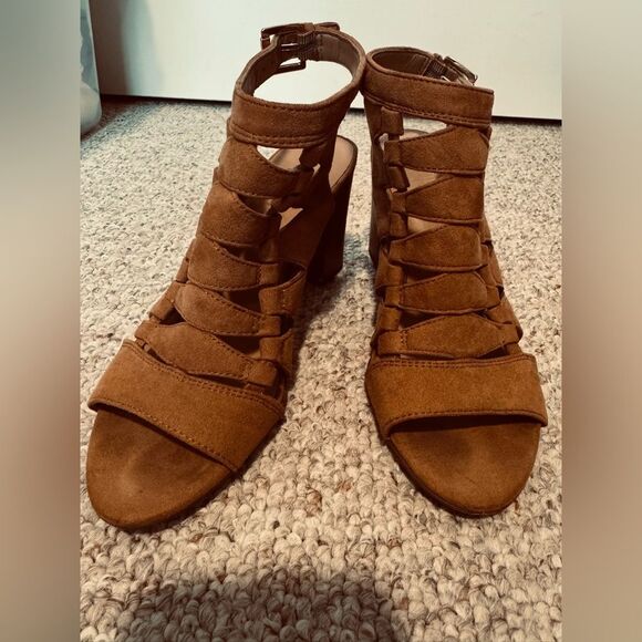 Franco Sarto Brown Heels with Cage Design - Picture 1 of 11